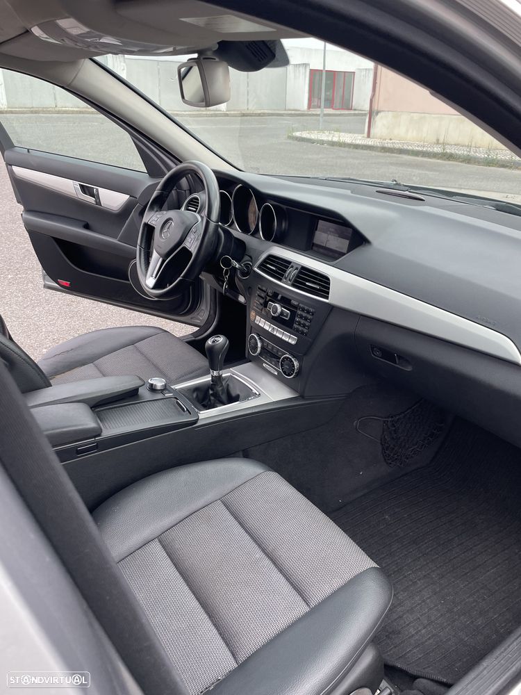 Mercedes-Benz C 180 CDi Avantgarde BE - 13