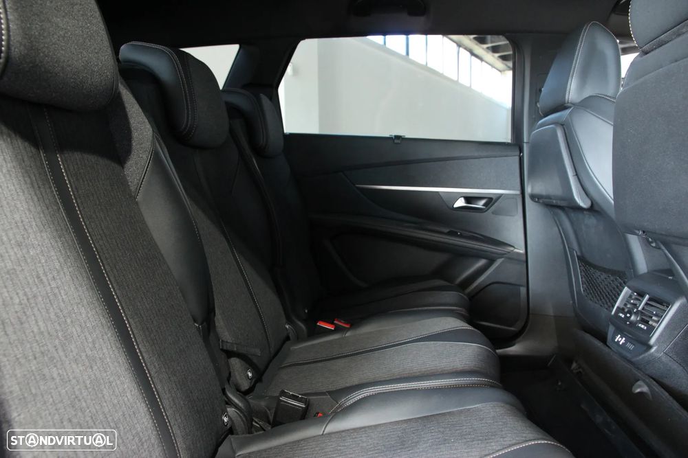 Peugeot 5008 1.5 BlueHDi GT Line EAT8 - 26