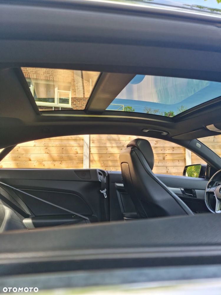 Mercedes-Benz Klasa E - 7