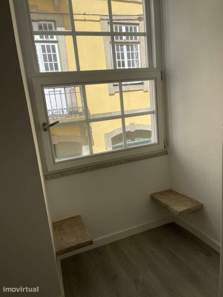 Apart. T1 com 2 casas de banho, pronto a habitar - Grande imagem: 3/10