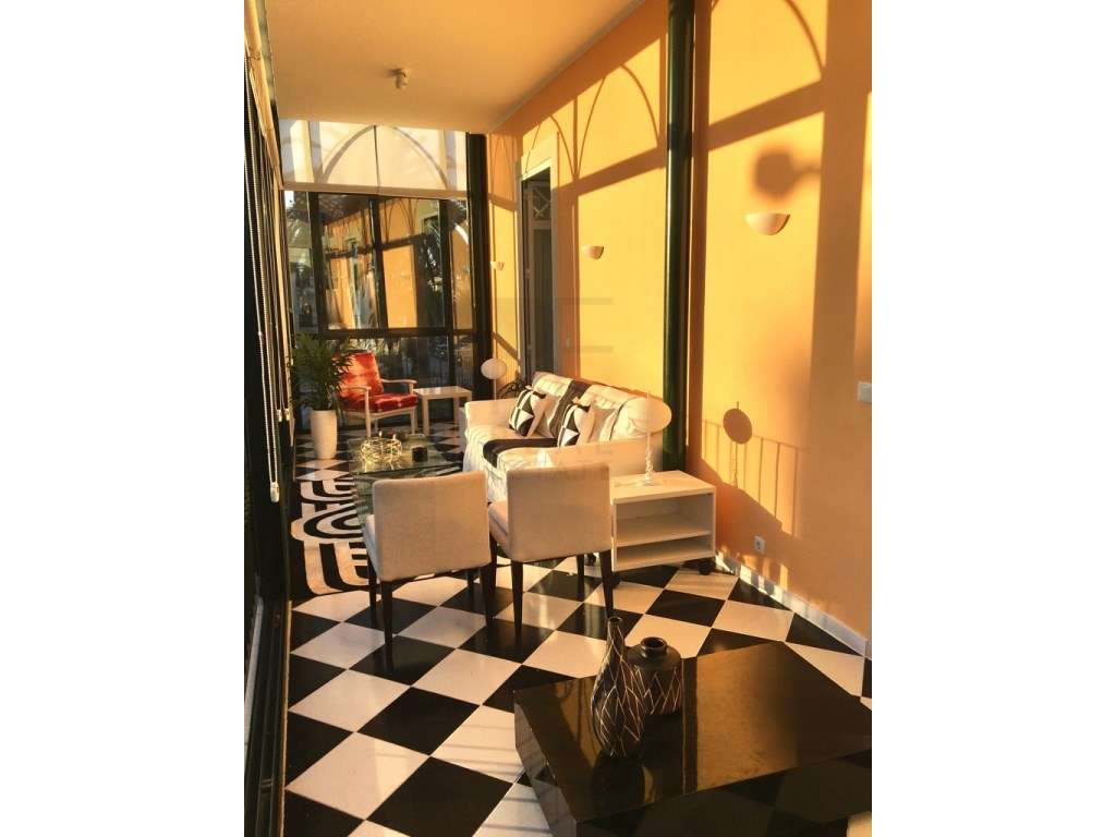 Estoril | Azarujinha. Vista de Mar | Apartamento T1 num Chalet com ... - Grande imagem: 4/12
