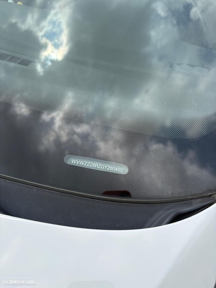 VW Polo 1.0 Trendline - 28