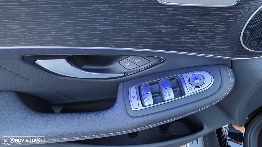 Mercedes-Benz GLC 300 de 4Matic 9G-TRONIC - 17