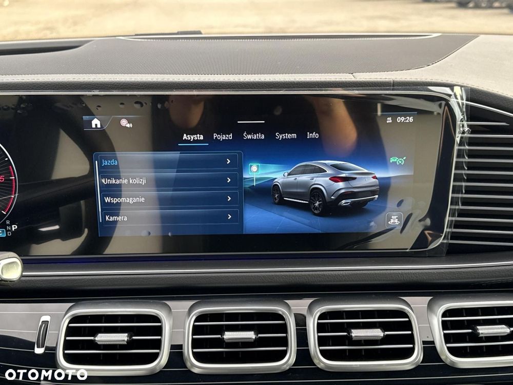 Mercedes-Benz GLE - 29