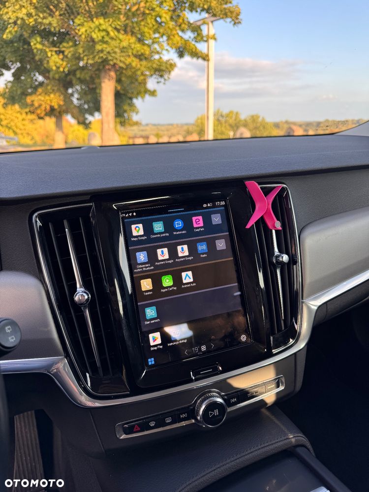 Volvo V90 D4 SCR AWD Momentum Pro - 20