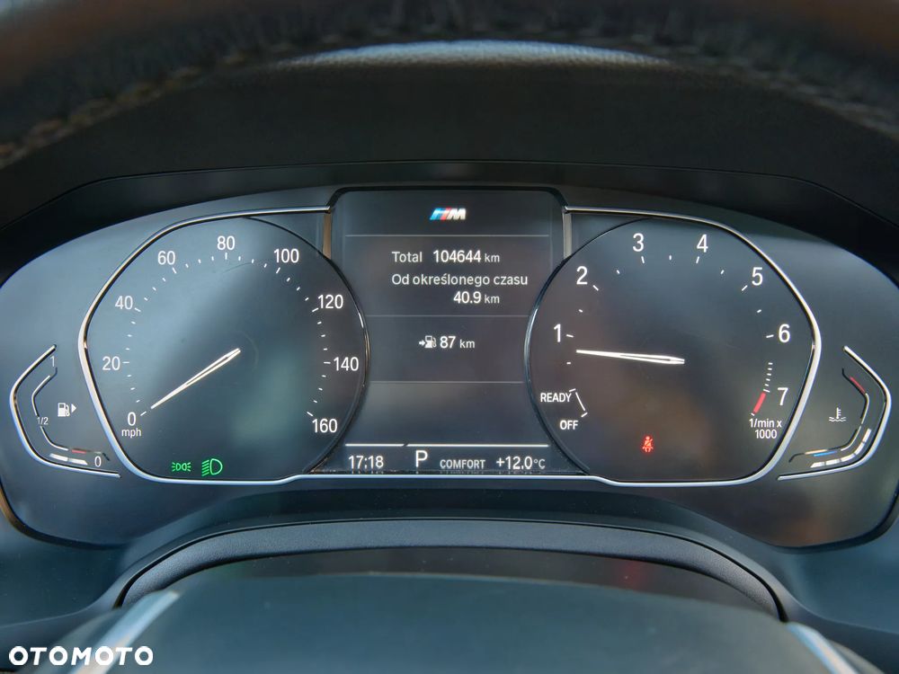BMW Seria 3 330i xDrive Sport Line - 32