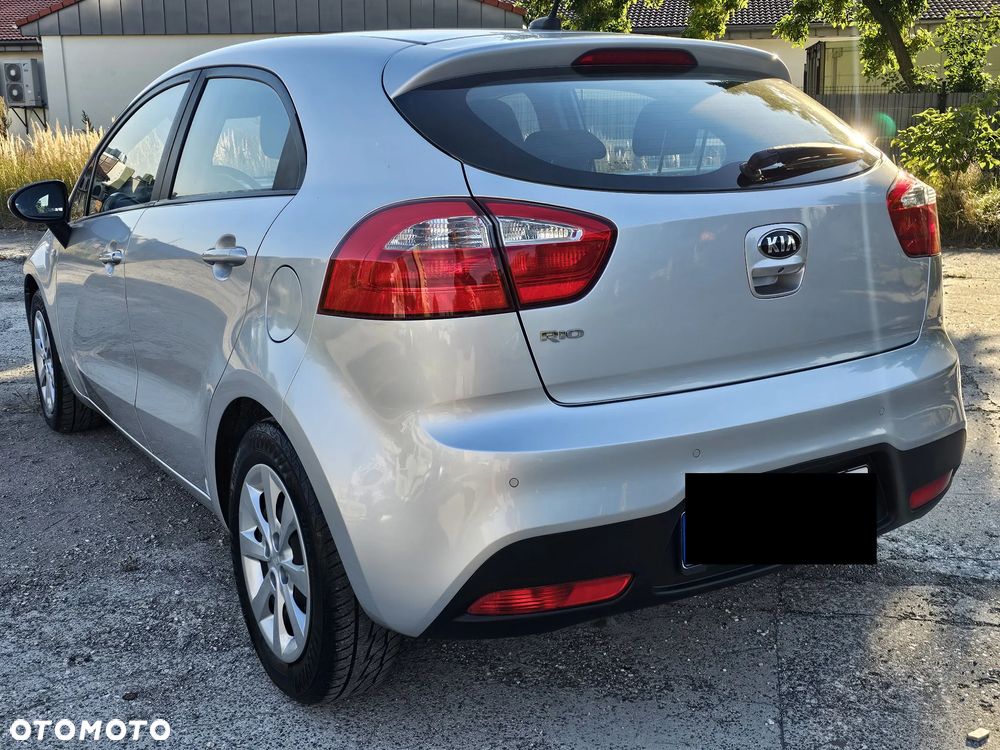 Kia Rio 1.4 Edition 7 - 5