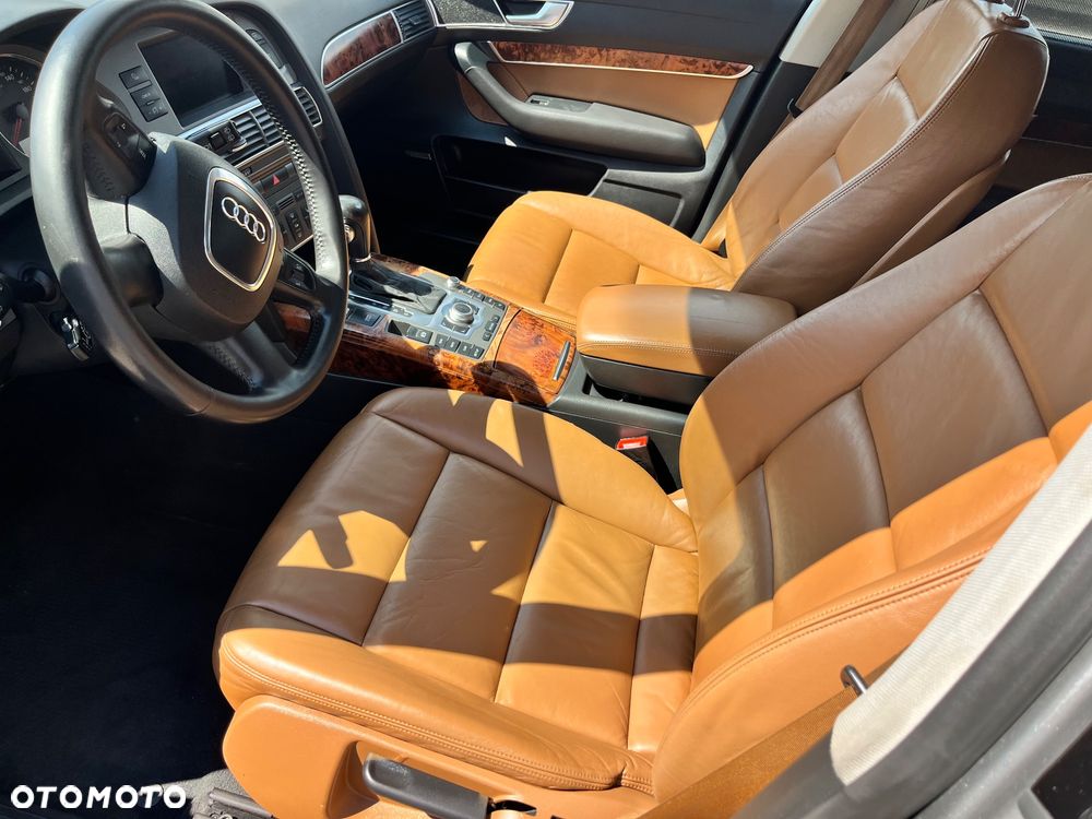 Audi A6 Avant - 32