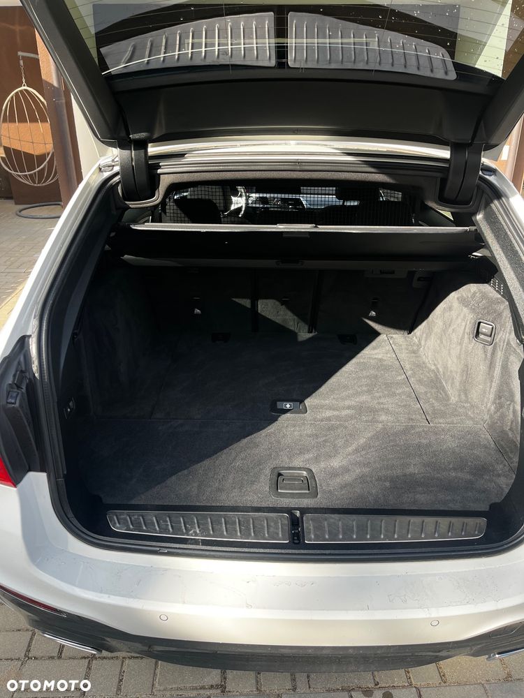 BMW Seria 5 520d M Sport Edition - 33