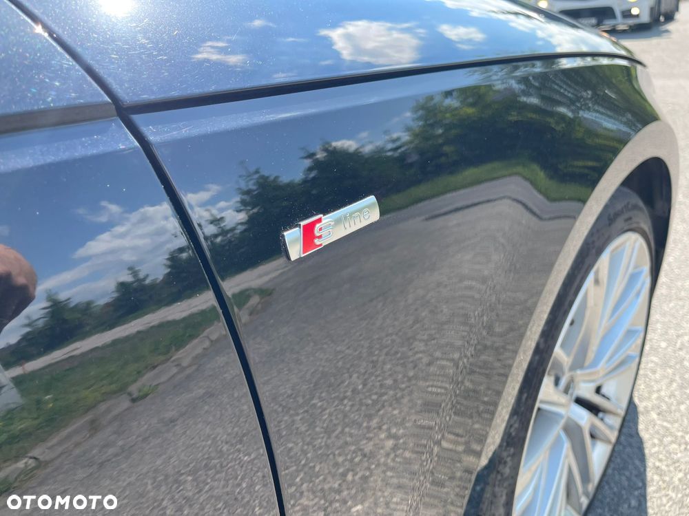 Audi A4 Avant 35 TFSI sport - 19