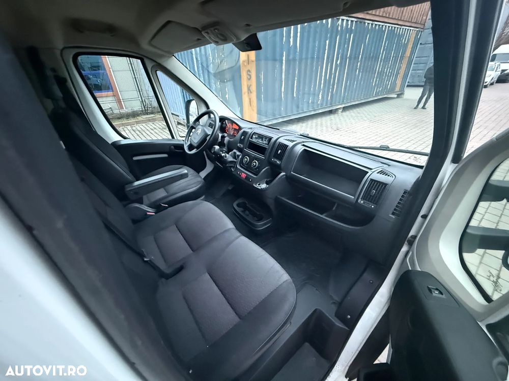 Citroën JUMPER - 12