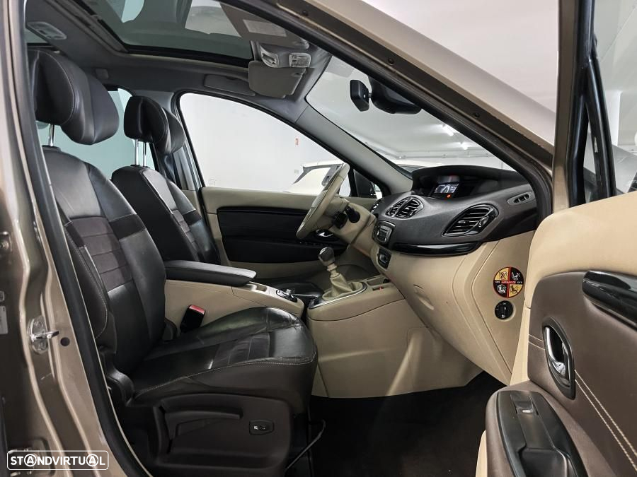 Renault Grand Scénic ENERGY dCi 130 INITIALE PARIS - 24