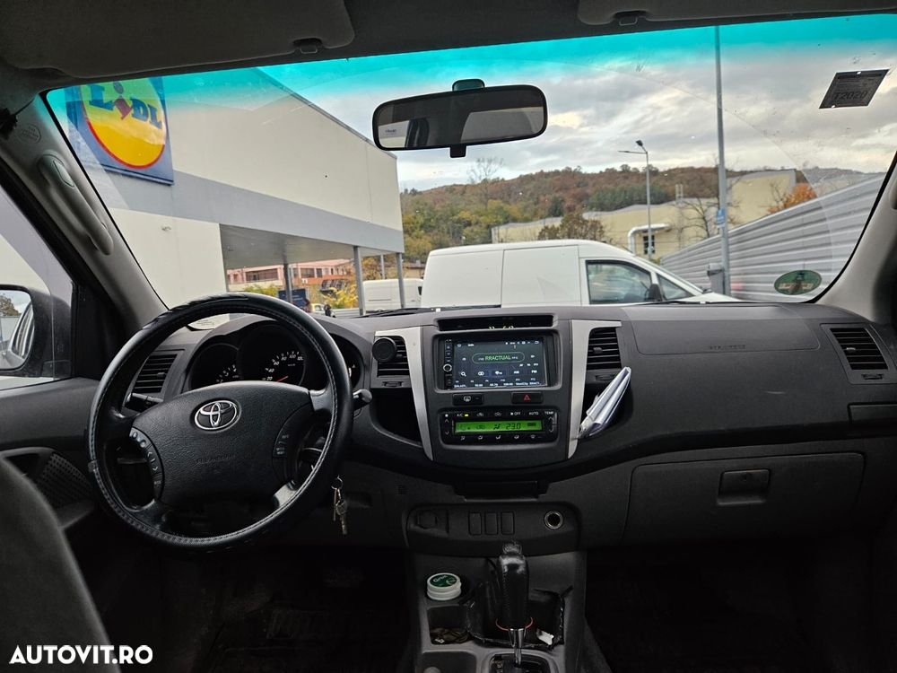 Toyota Hillux - 4