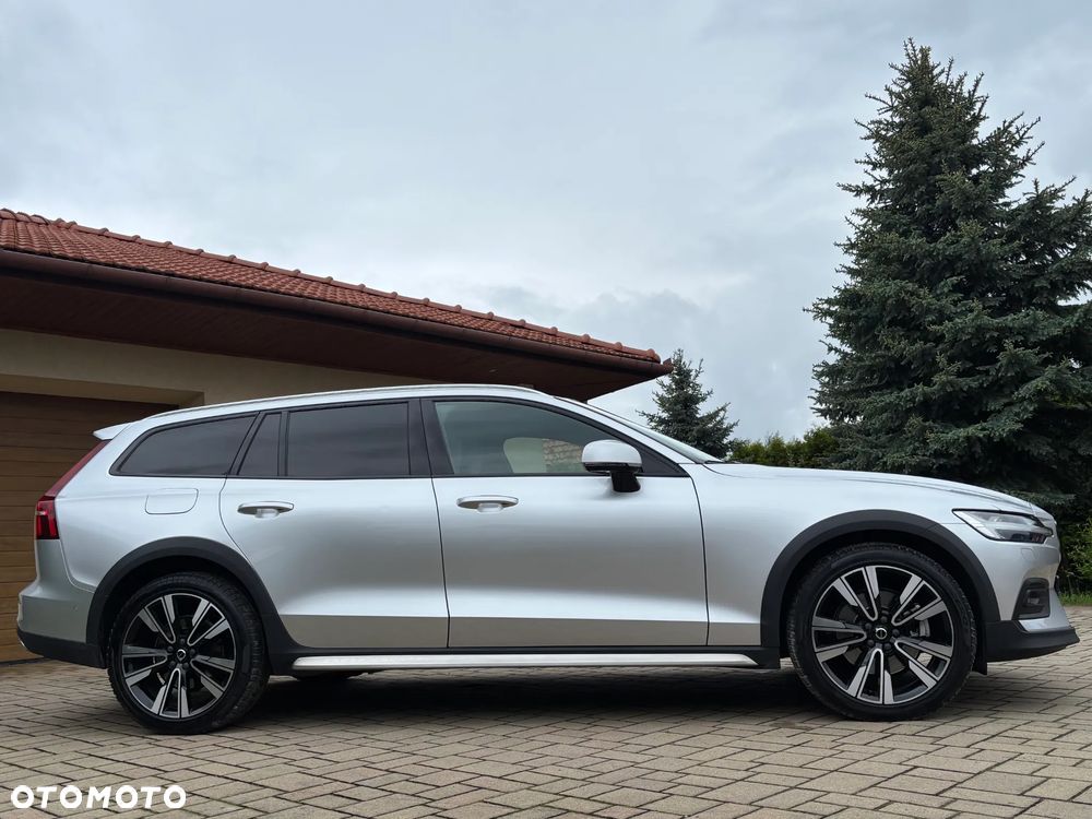 Volvo V60 Cross Country Pro B4 D AWD - 6