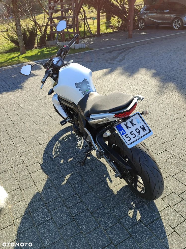 Kawasaki ER - 3