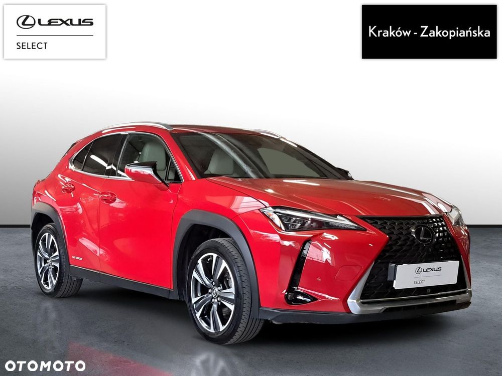 Lexus UX - 4
