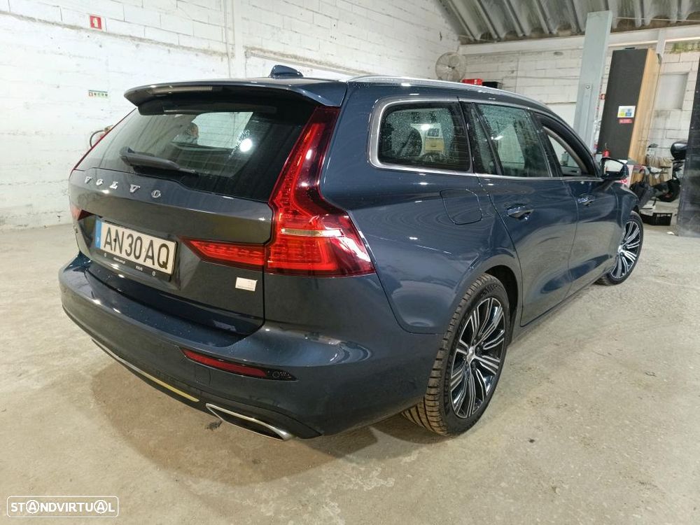 Volvo V60 2.0 T6 AWD TE Inscription Expression - 3