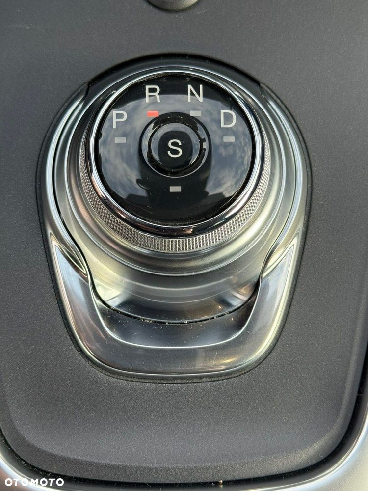 Ford S-Max 2.0 EcoBlue Titanium - 32