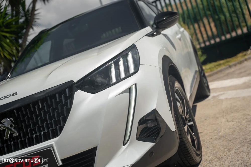 Peugeot 2008 1.2 PureTech GT - 8