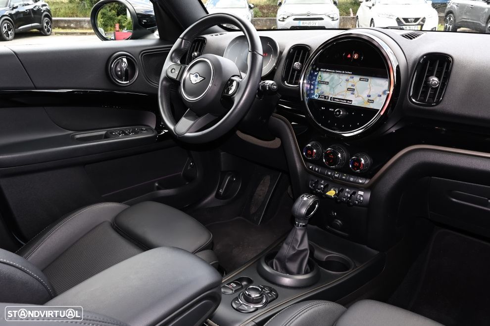 MINI Countryman Cooper SE Premium Classic Auto - 12
