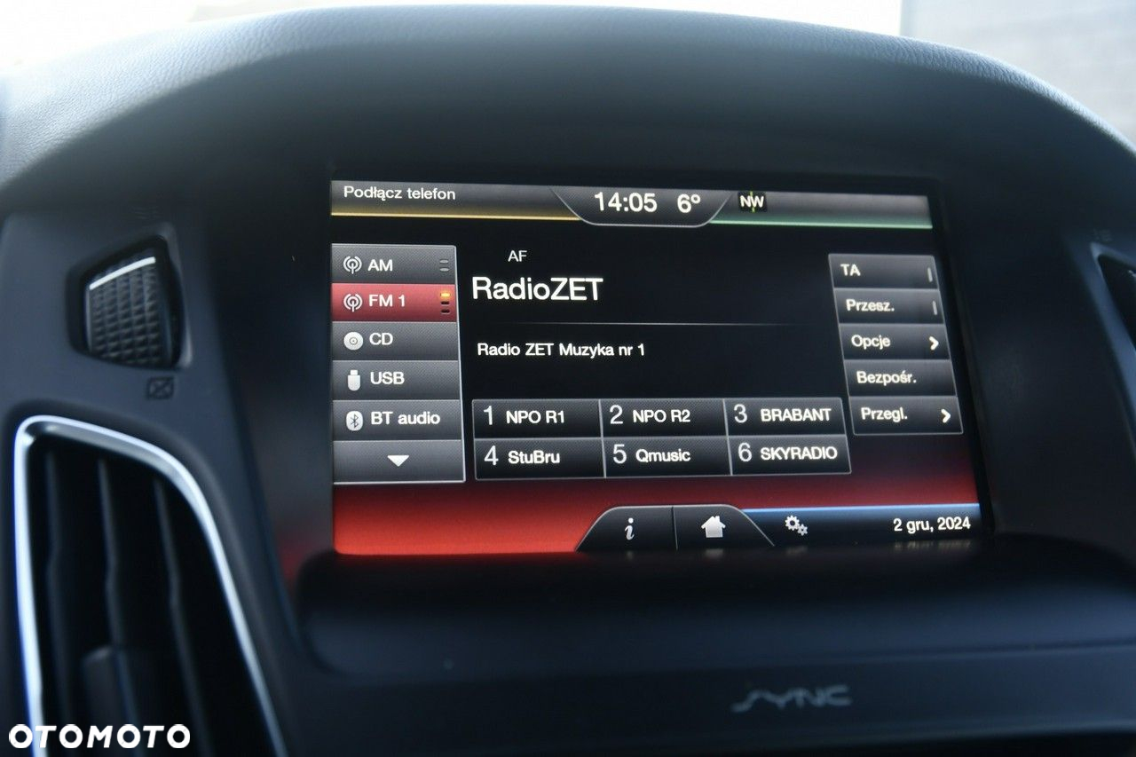 Ford Focus - 33