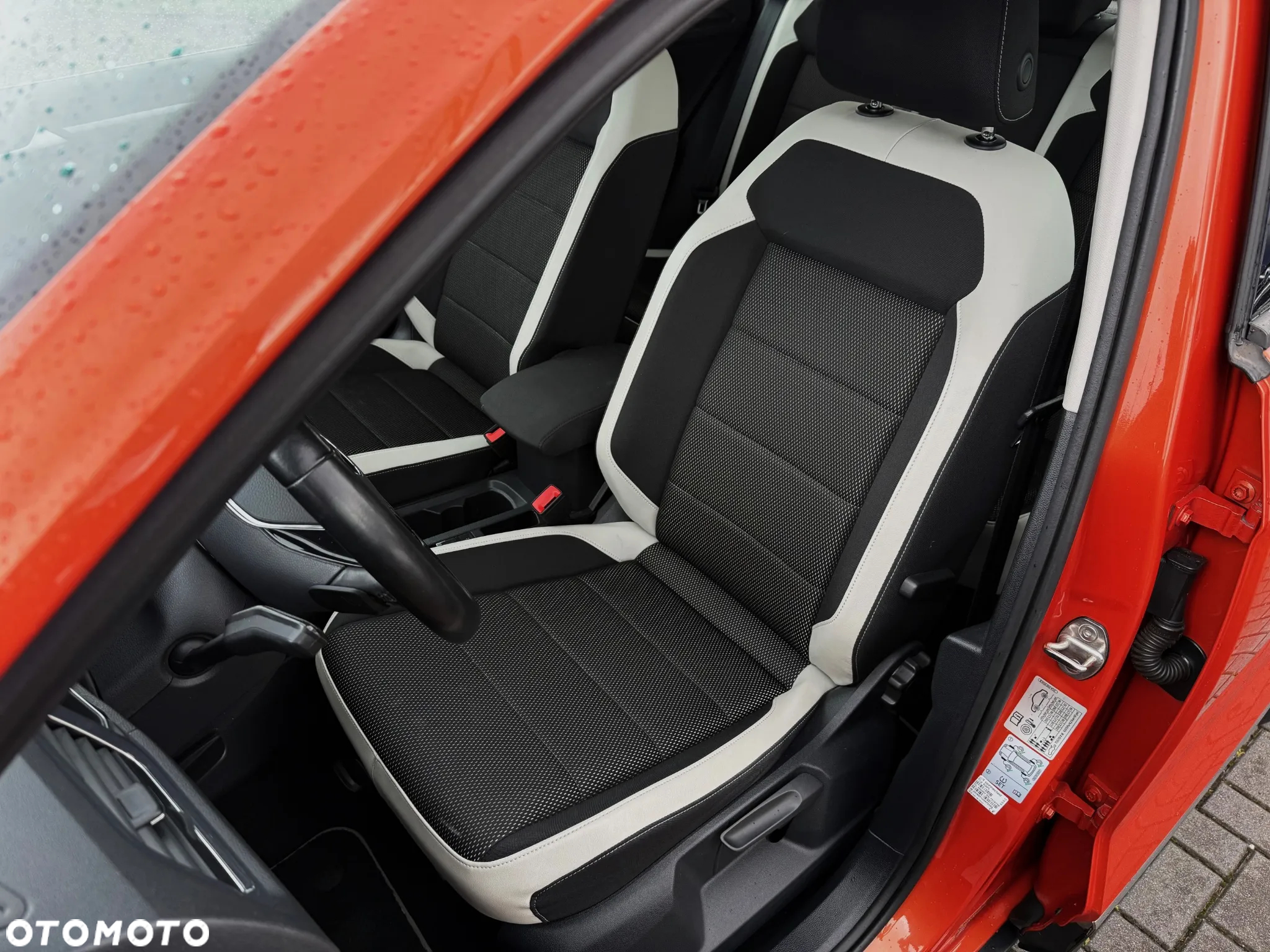 Volkswagen T-Roc 2.0 TDI SCR DPF Premium DSG - 8