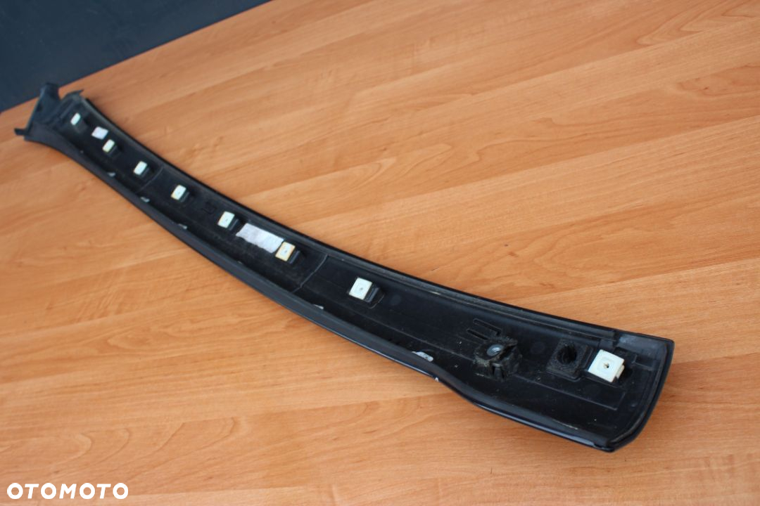 OSŁONA ZEWNĘTRZNA SŁUPKA SZYBY LEWA PRZEDNIA OPEL ZAFIRA C Z41C - 5