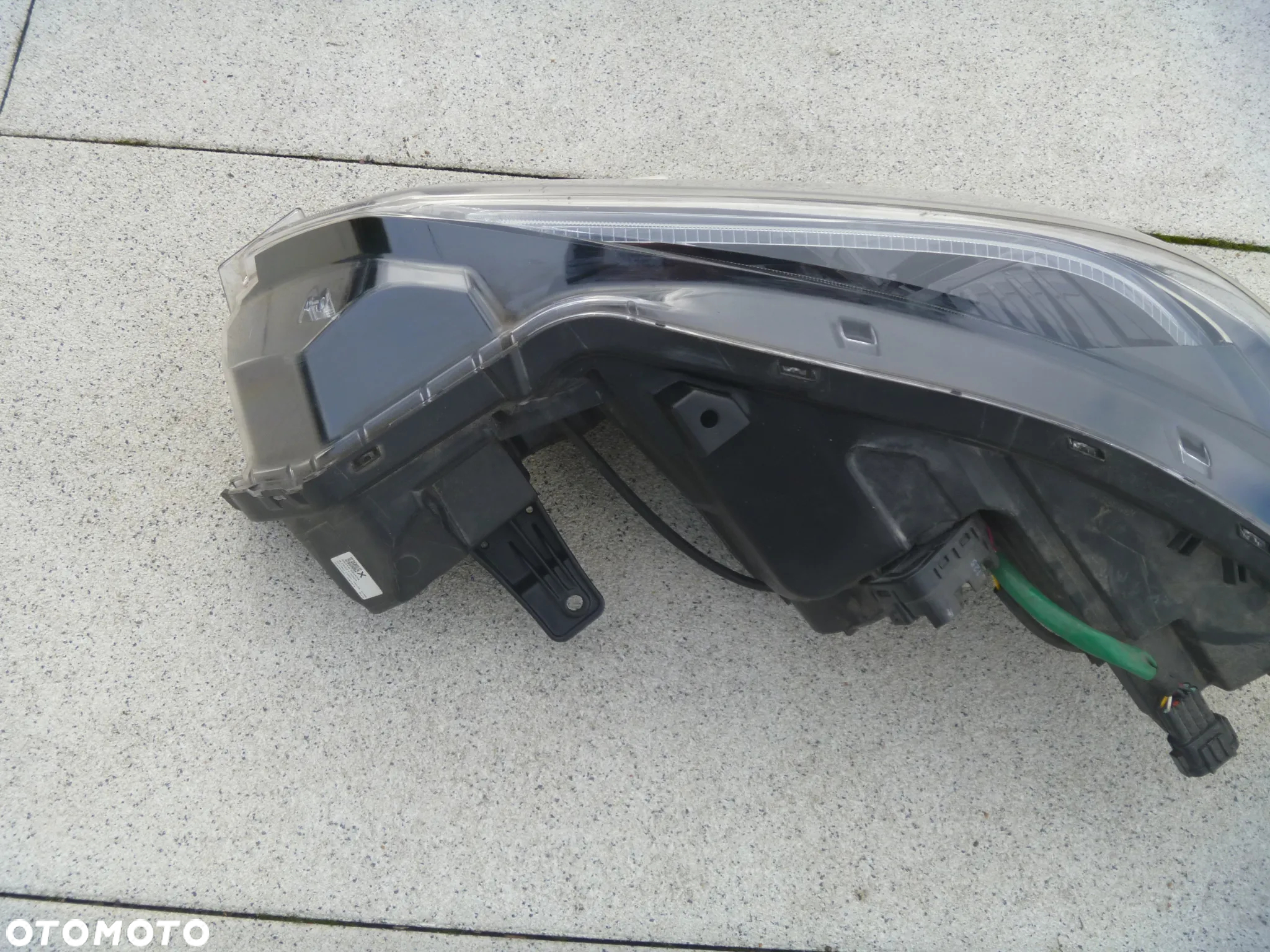 NISSAN LEAF II 2017- LAMPA SOCZEWKA LED PRAWA ORYGINAŁ ŁADNA 26010 5SH0A - 4