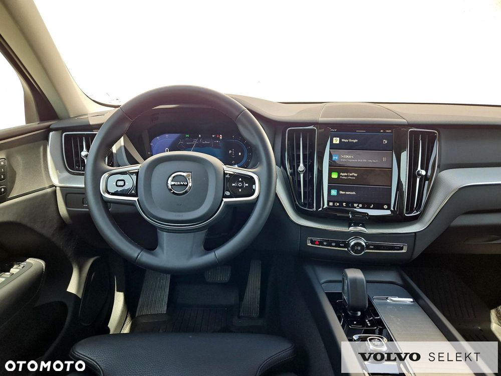 Volvo XC 60 B5 B AWD Plus Dark - 15
