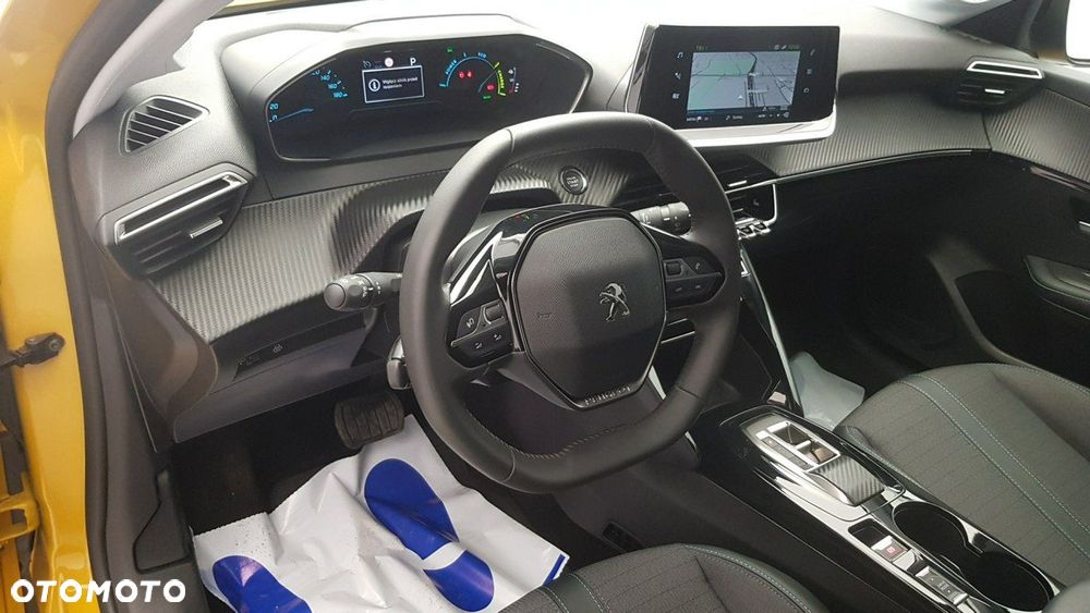 Peugeot 208 Allure - 18