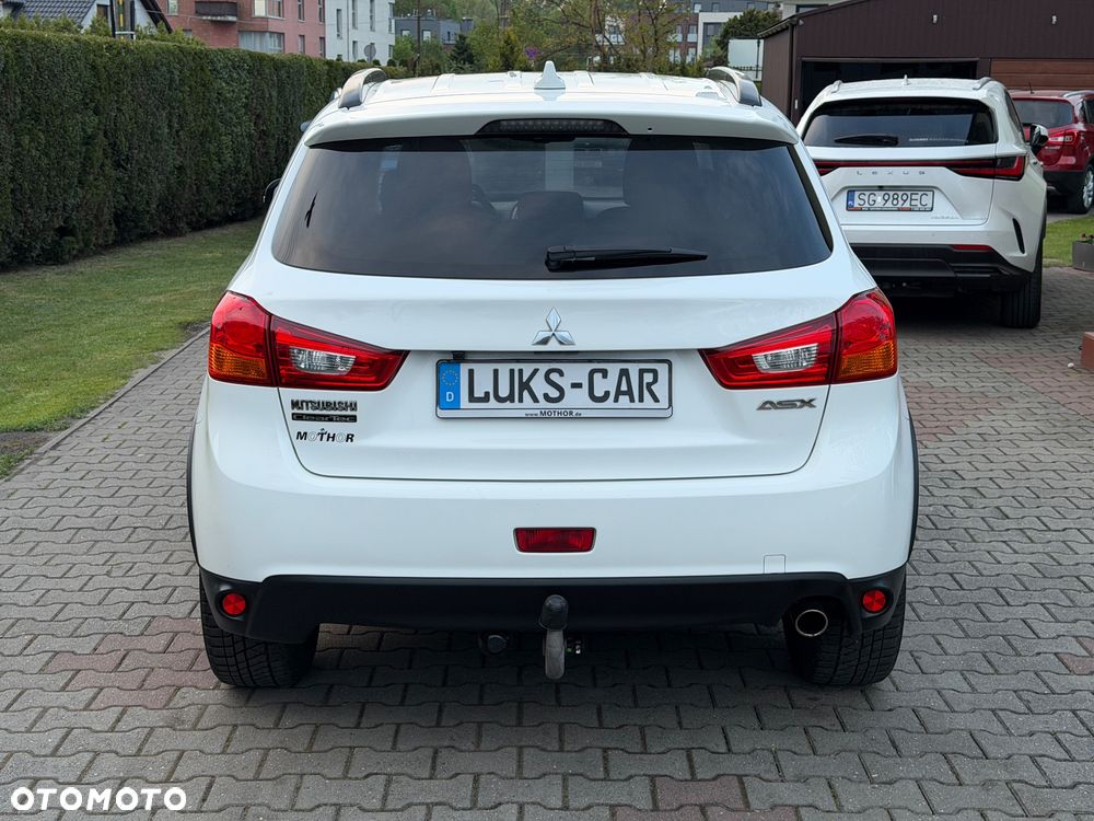 Mitsubishi ASX - 4