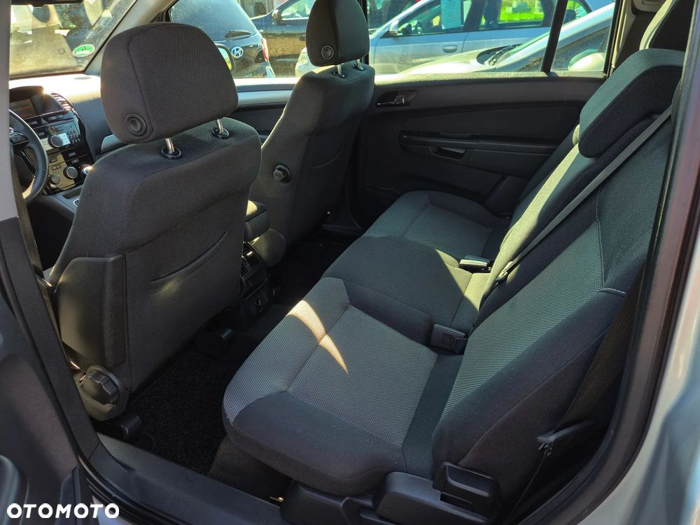 Opel Zafira 1.8 Innovation - 20