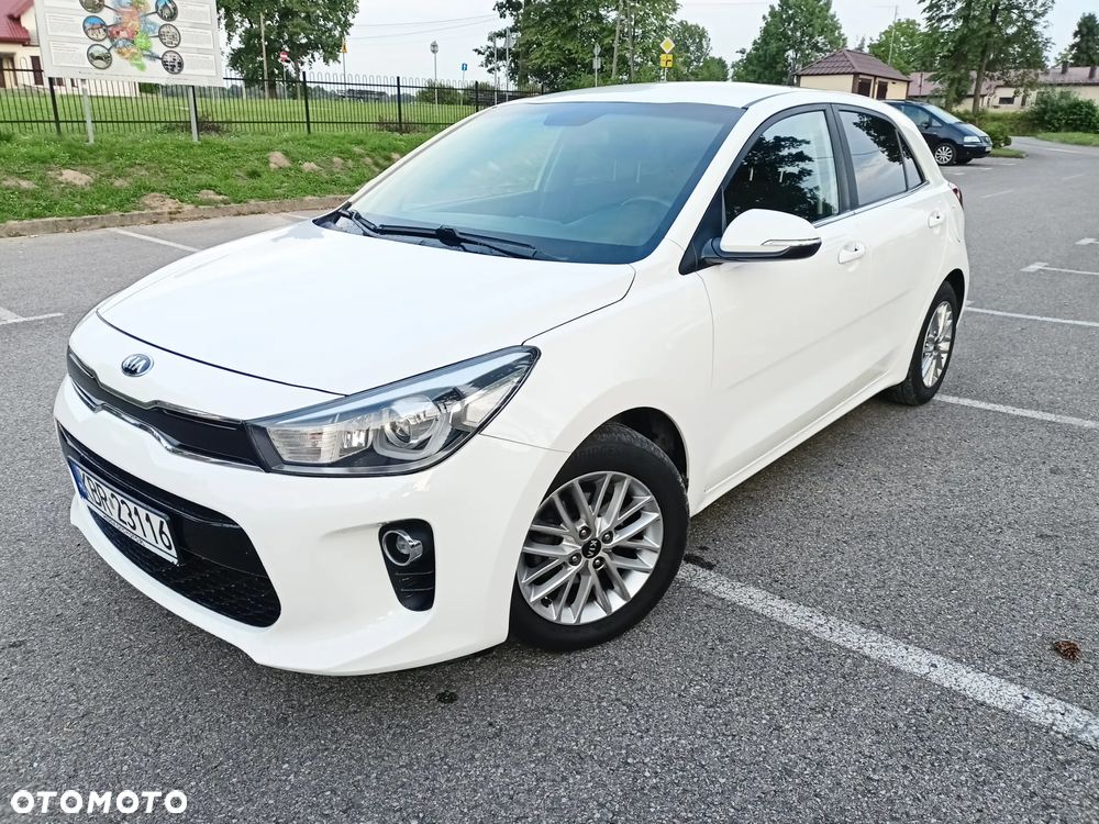 Kia Rio - 5