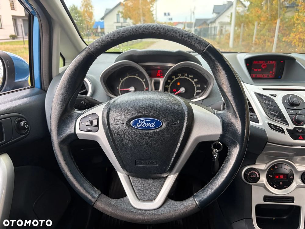 Ford Fiesta 1.4 Titanium EU5 - 19
