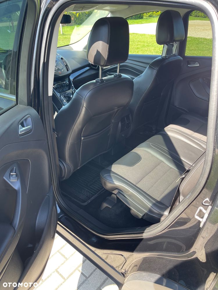 Ford Kuga 2.0 TDCi 4WD Titanium - 13