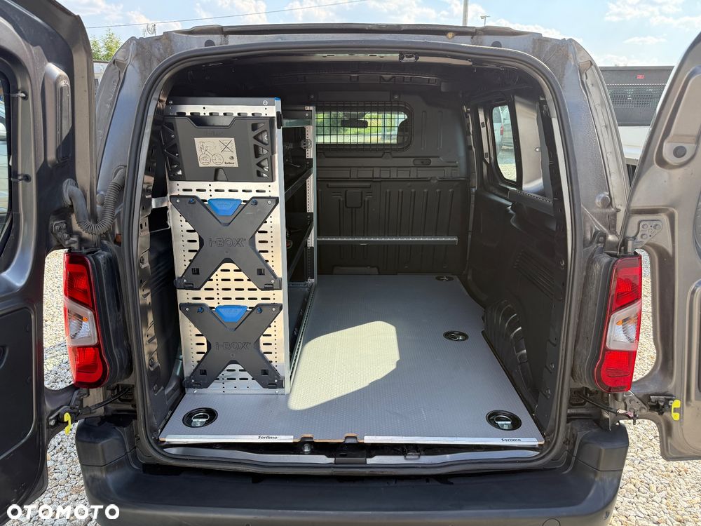 Peugeot PARTNER/Klima/PDC przód i tył/Nawigacja/Tempomat/Sensor świateł/Regał/ 230V gniazdko/import niemcy - 10