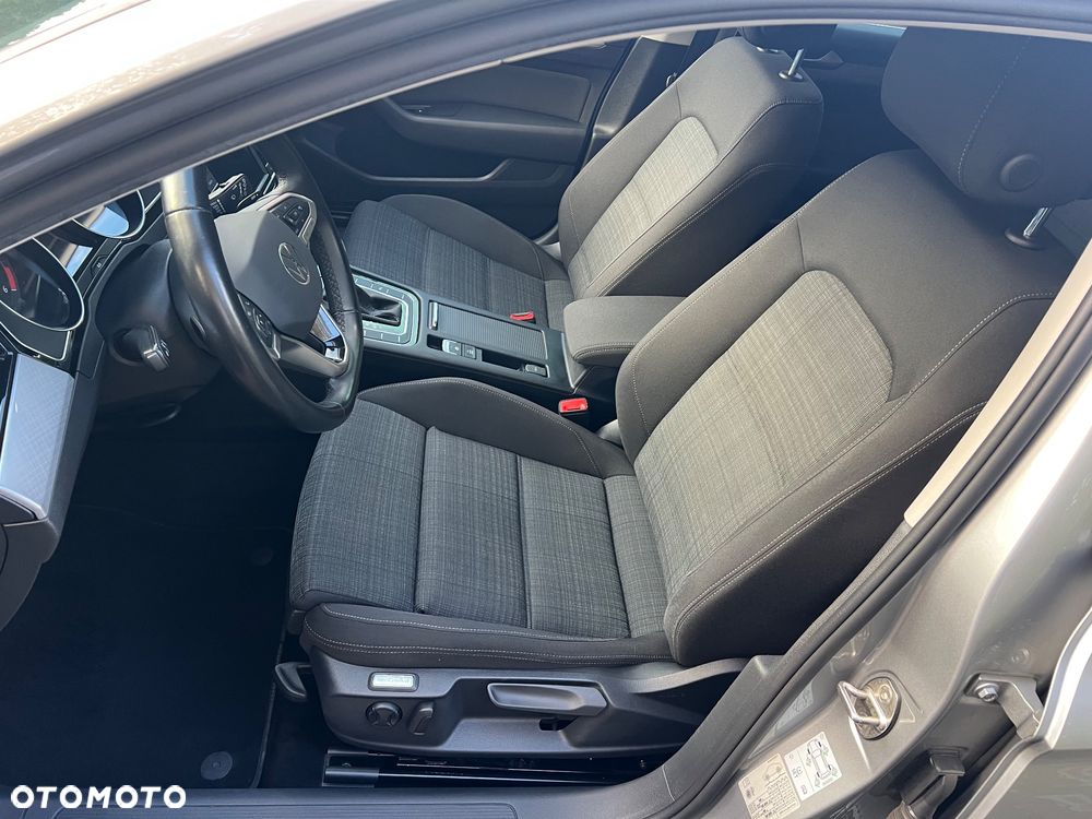Volkswagen Passat 2.0 TDI EVO Business DSG - 13