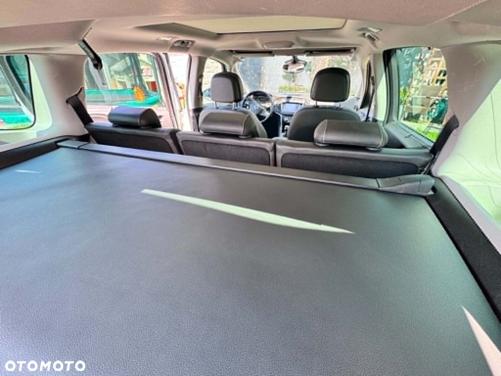 Opel Zafira - 16
