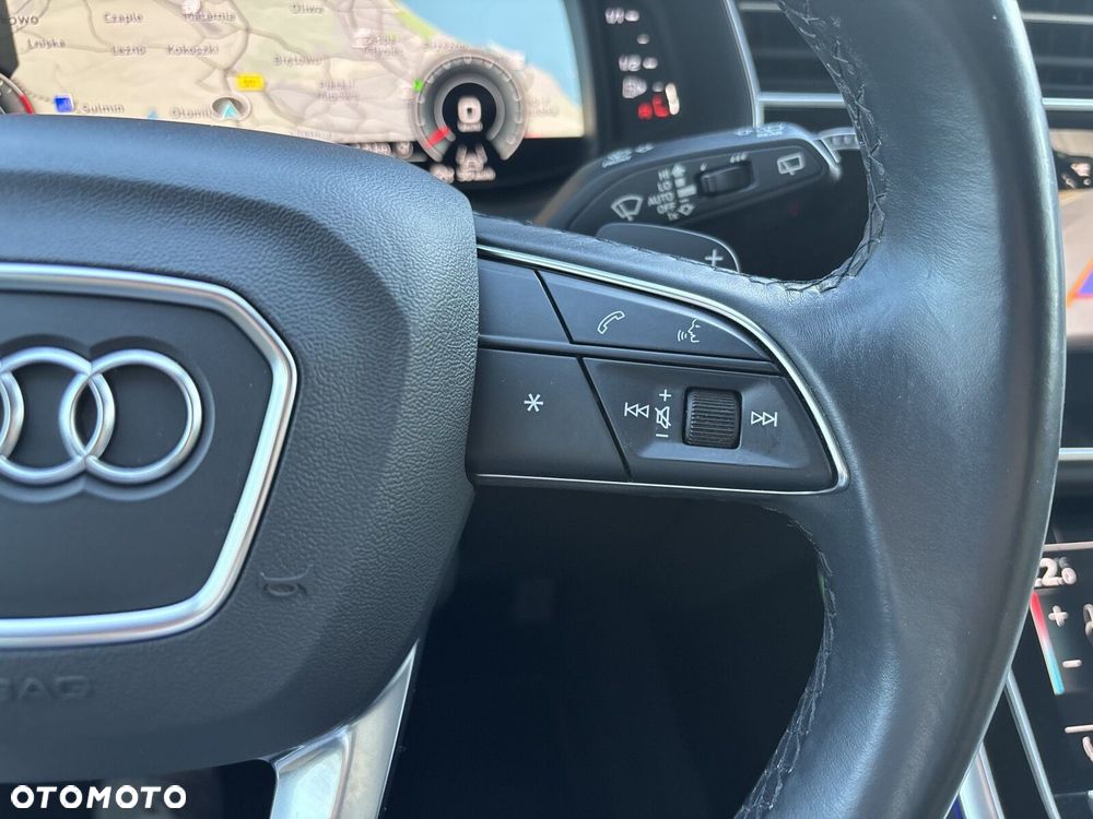 Audi Q7 - 15