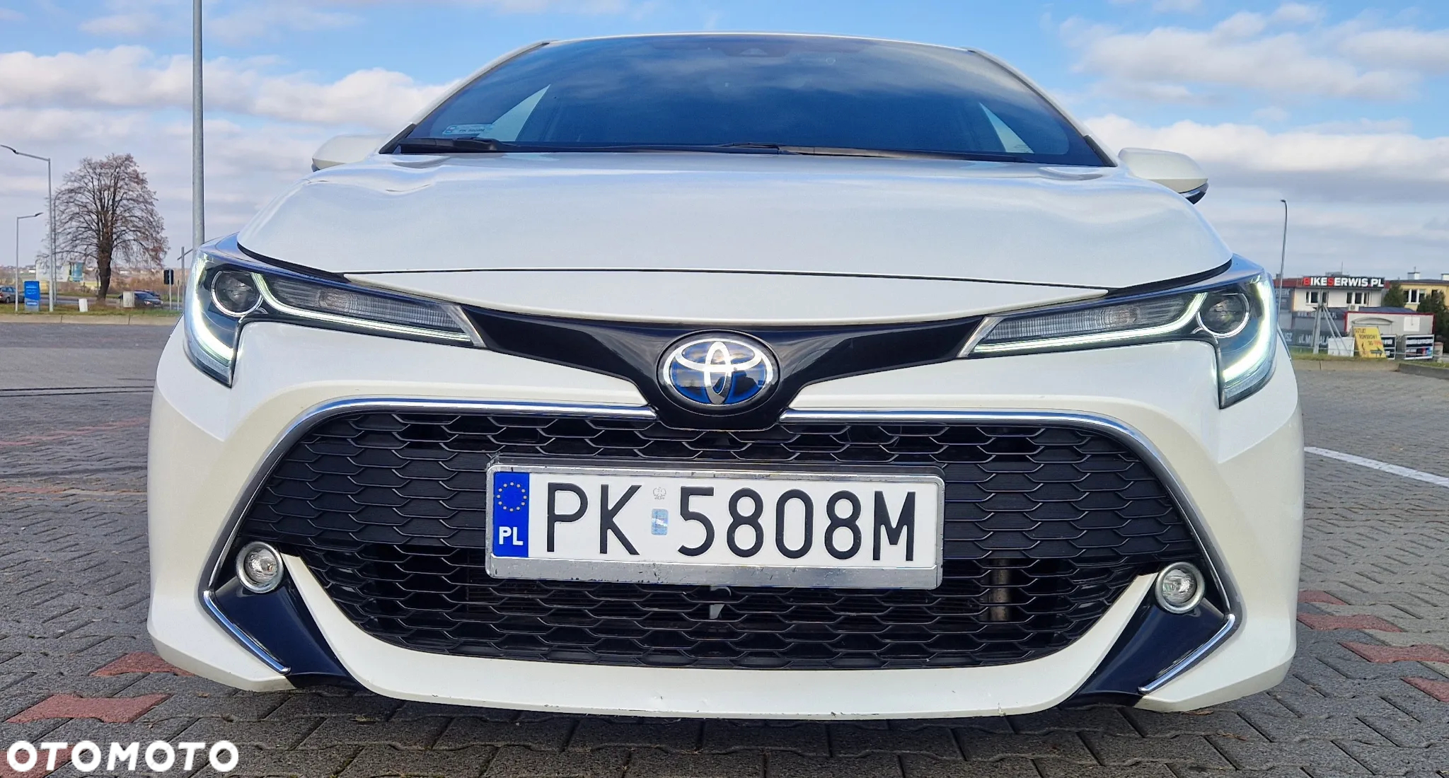 Toyota Corolla - 10