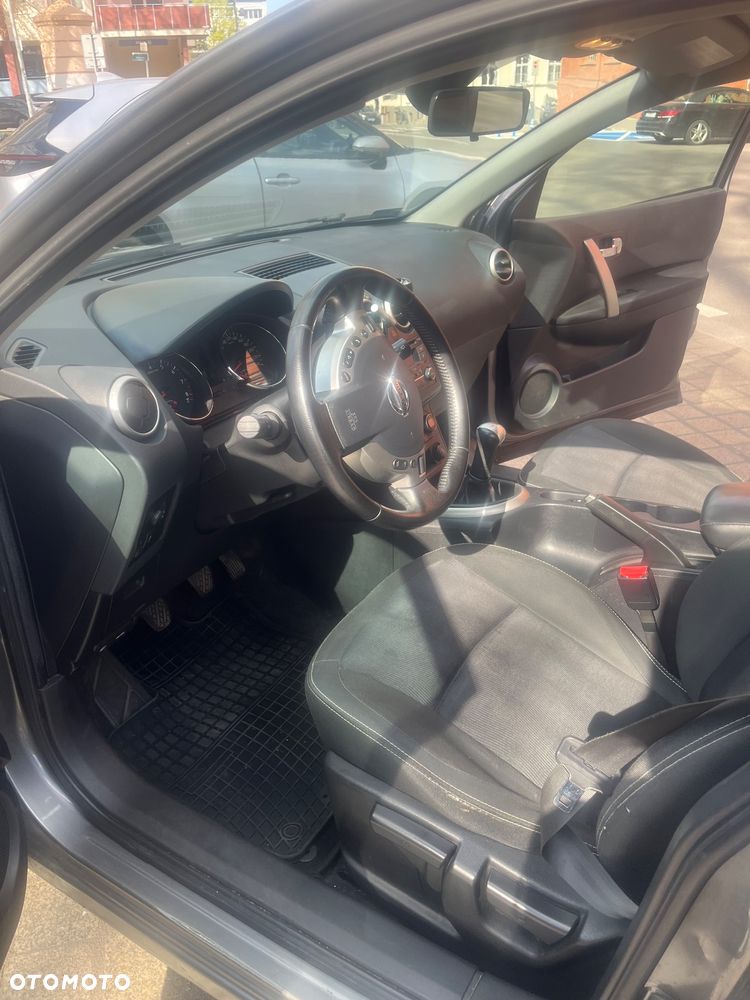 Nissan Qashqai - 9