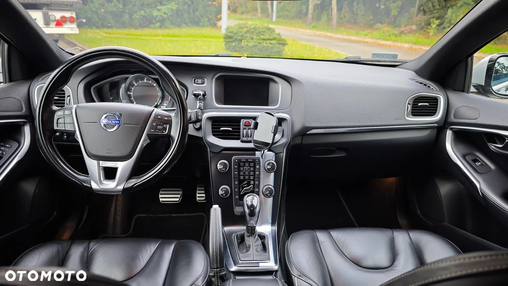 Volvo V40 D4 Drive-E Kinetic - 16