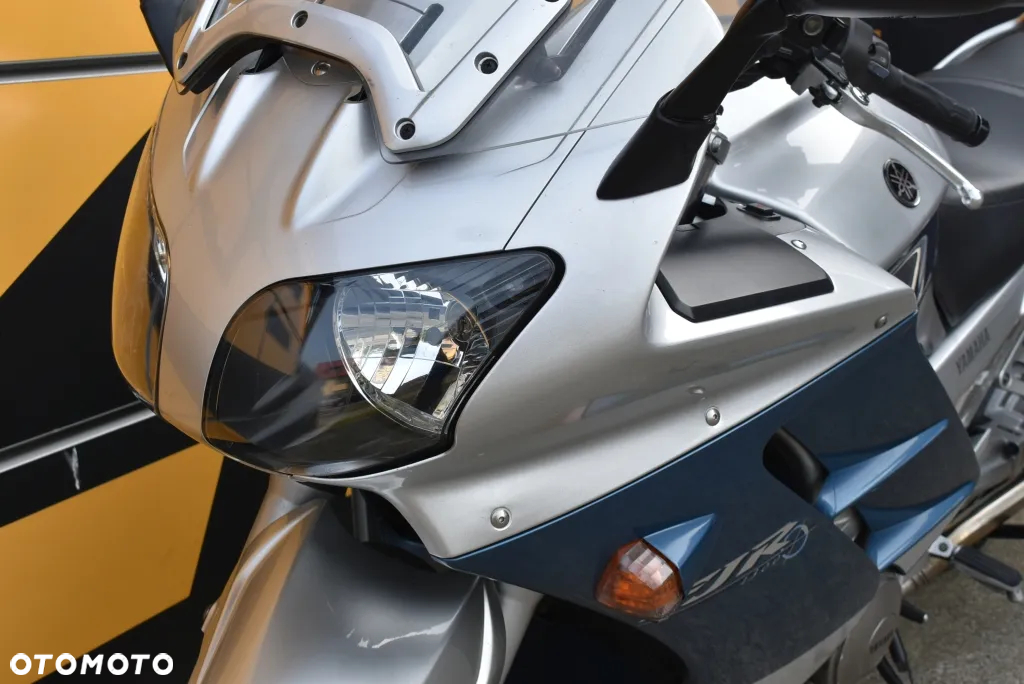 Yamaha FJR - 22
