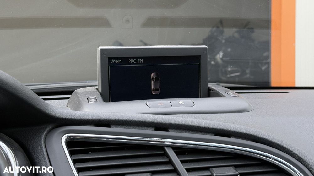 Peugeot 5008 - 16