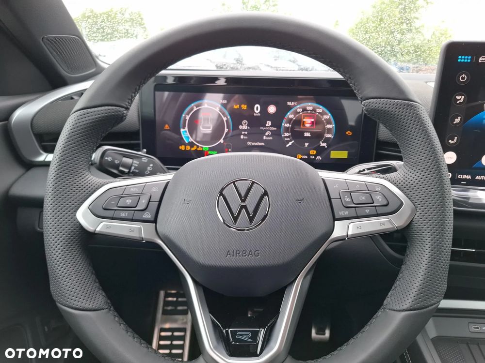 Volkswagen T-Roc 1.5 TSI R-Line DSG - 16
