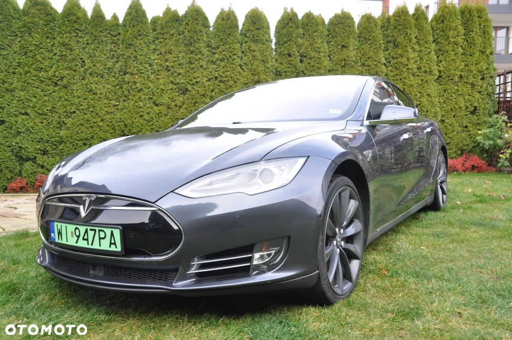 Tesla Model S 70 - 23