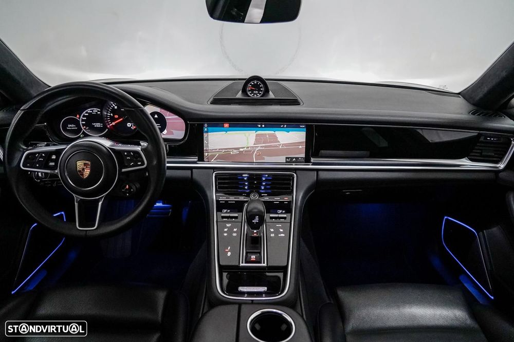 Porsche Panamera 4 S - 6