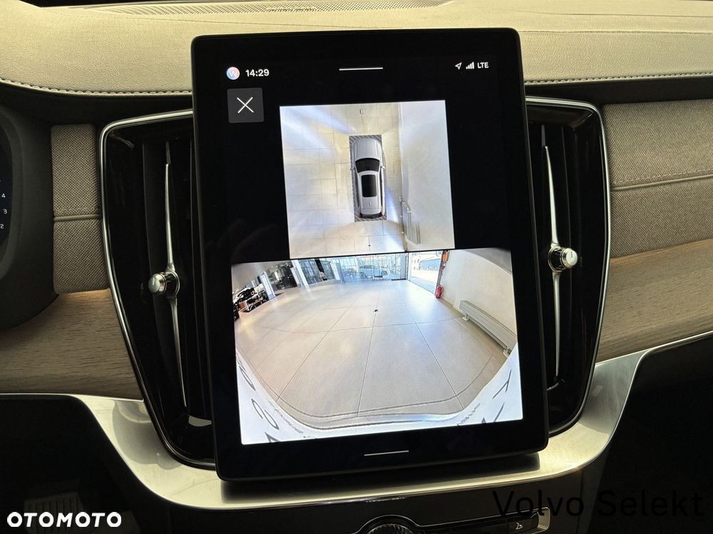 Volvo XC 90 - 22