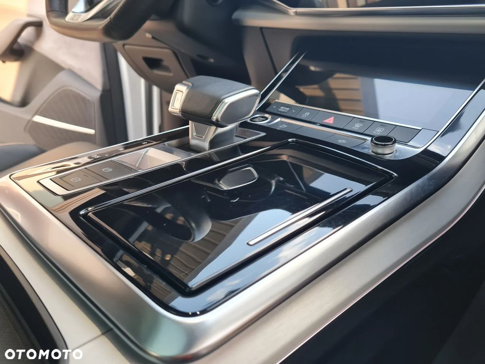 Audi Q7 - 26