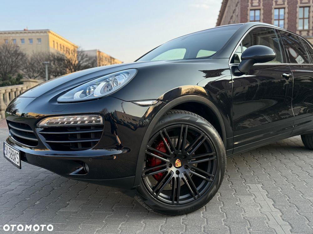 Porsche Cayenne - 12